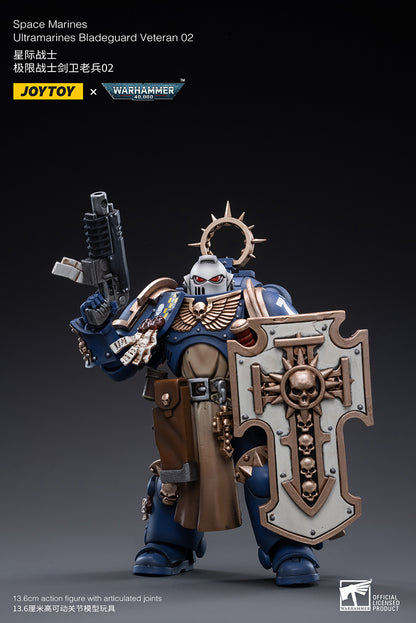 Ultramarines Bladeguard Veteran 02