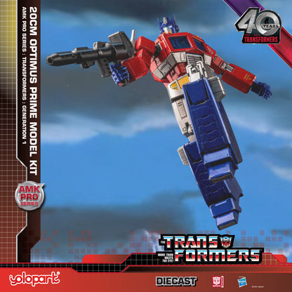 Transformers: Generation 1 - 20cm Optimus Prime Model Kit - AMK PRO Series