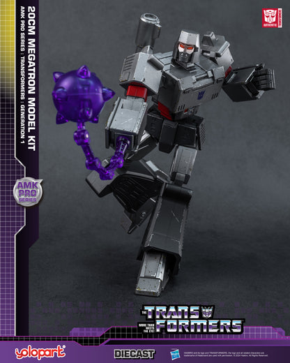 Transformers: Generation 1 - 20cm Megatron Model Kit - AMK PRO Series