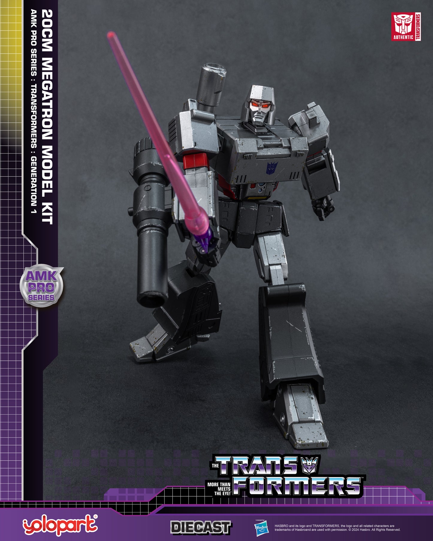 Transformers: Generation 1 - 20cm Megatron Model Kit - AMK PRO Series